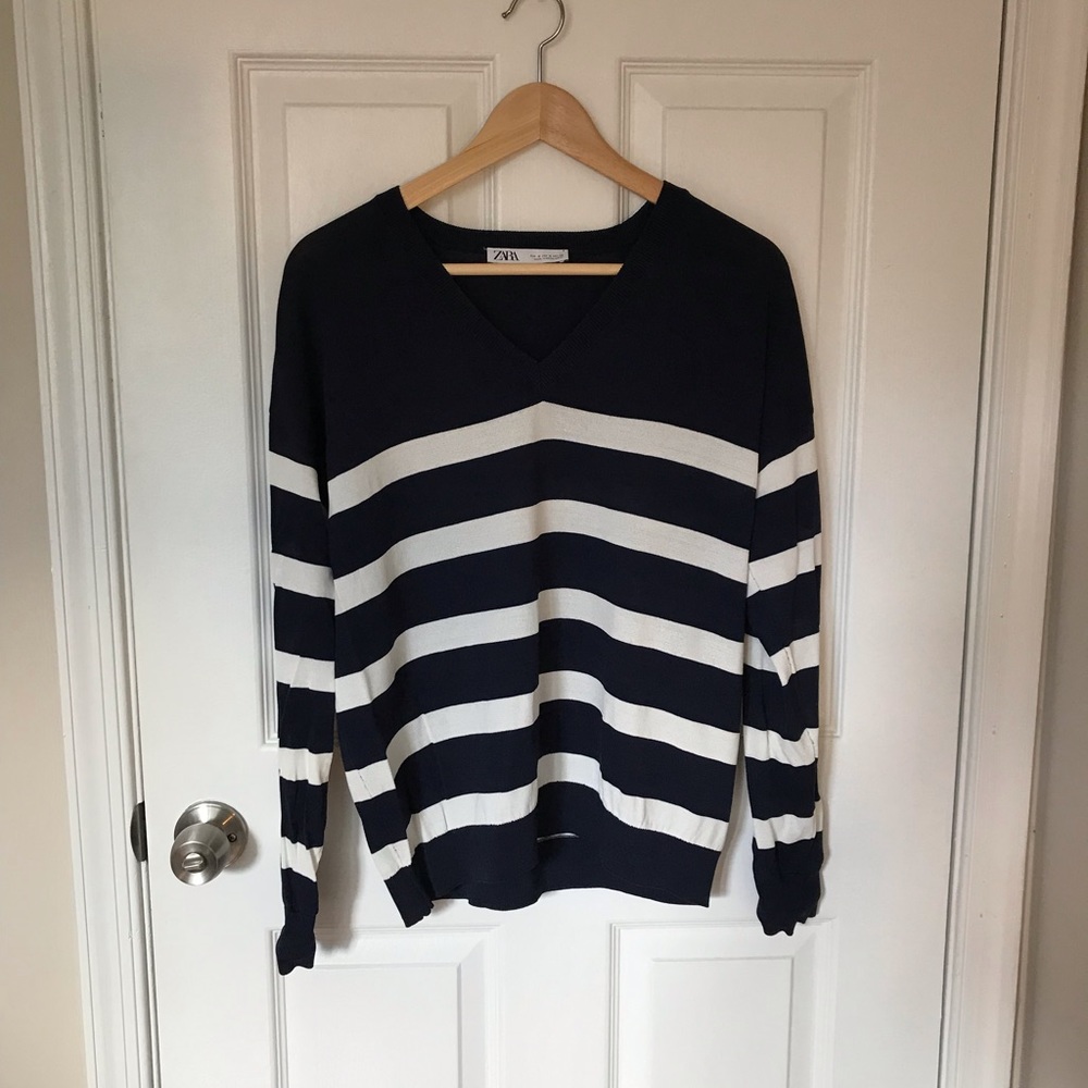 NWOT Zara sweater
